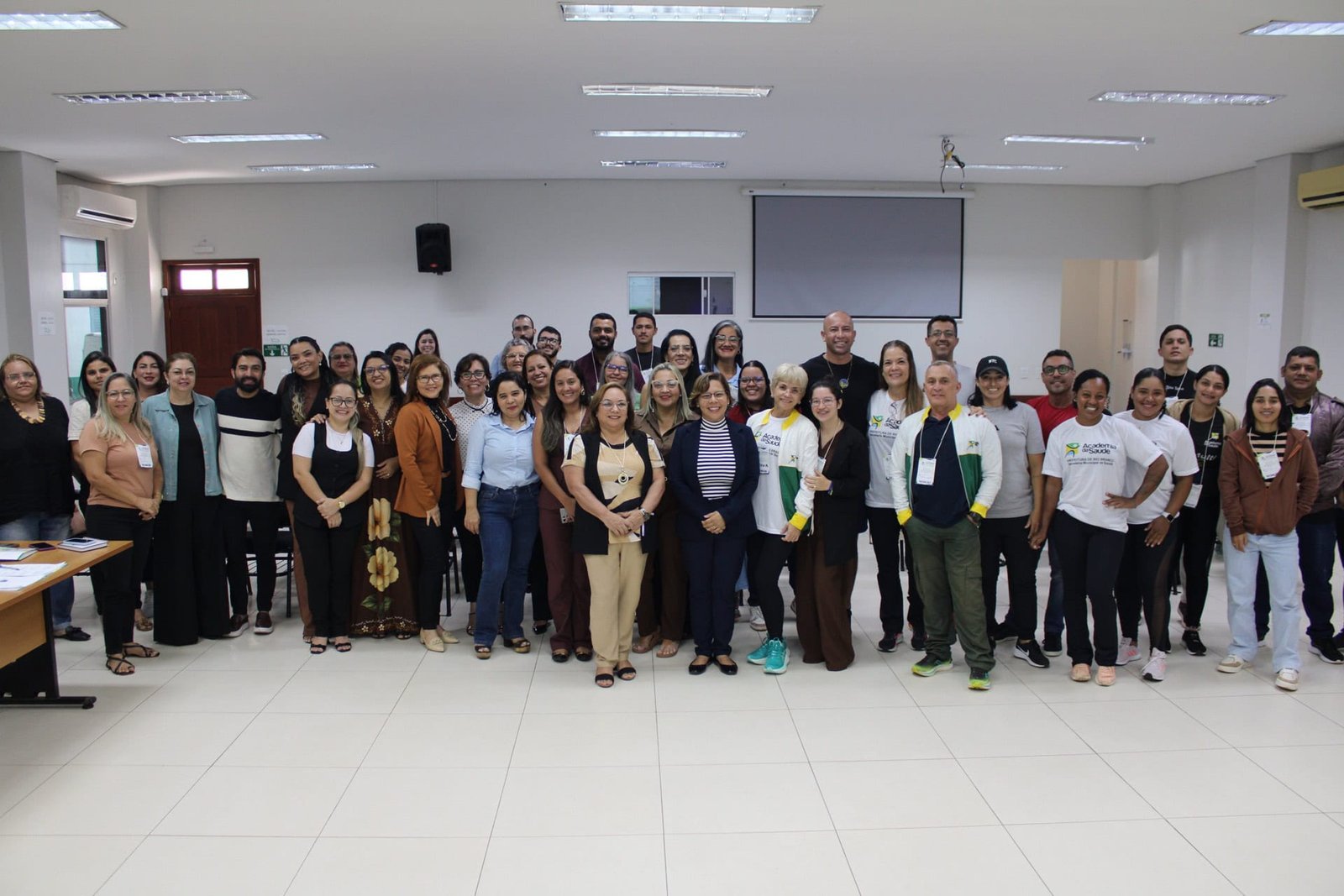 saude-do-acre-promove-capacitacao-estrategica-para-fortalecer-o-programa-academia-da-saude-e-as-praticas-integrativas