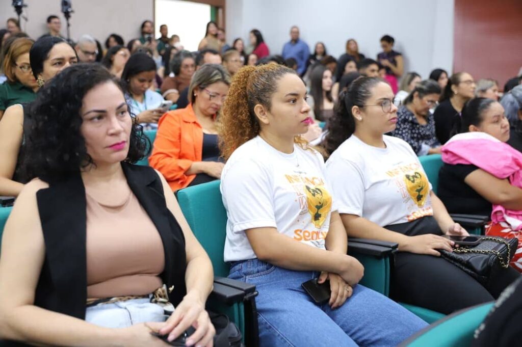 seminario-reforca-papel-da-escola-e-da-rede-de-protecao-no-enfrentamento-a-violencia-sexual-contra-criancas-e-adolescentes