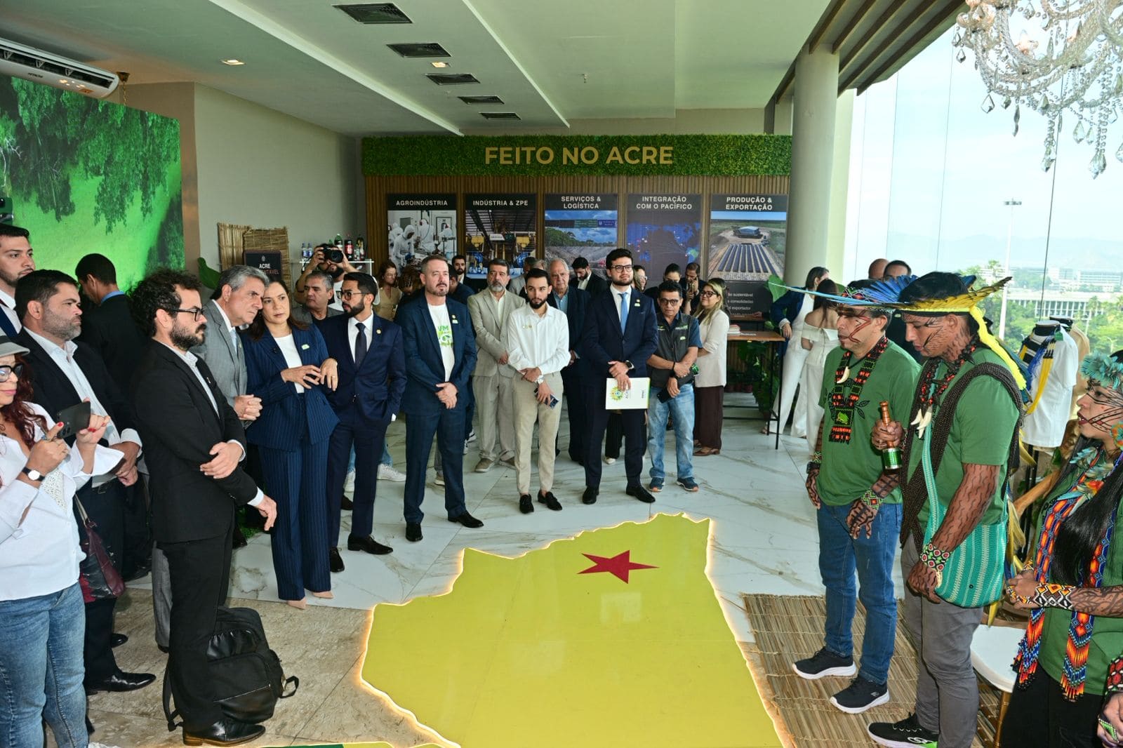 planejamento-estrategico-do-estado-alia-preservacao-ambiental-e-estabilidade-para-investidores durante-evento-vem-pro-acre