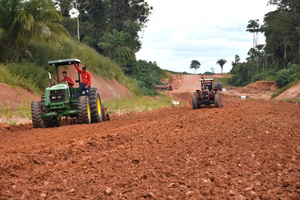governo-do-acre-acompanha-retomada-das-obras-do-arco-viario-de-rio-branco