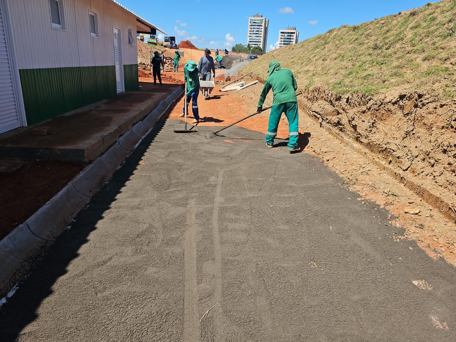 governo-do-acre-avanca-nas-obras-de-acesso-e-drenagem-no-estande-de-tiro-do-cieps,-em-rio-branco