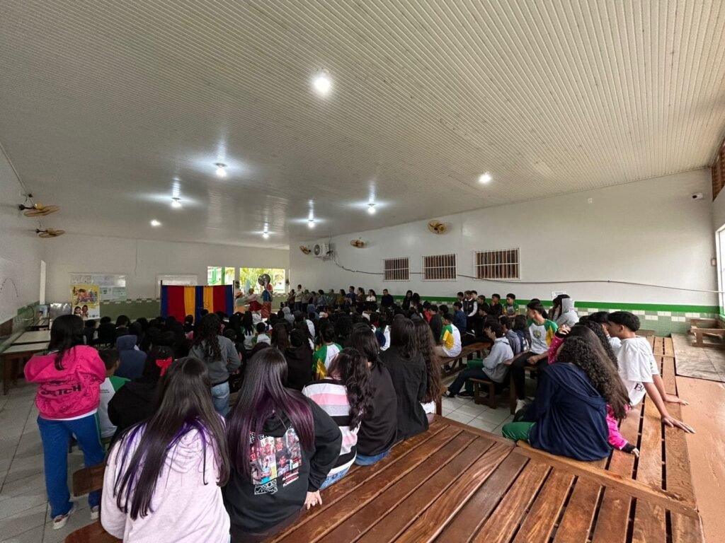 gestor-ressalta-contribuicao-de-eventos-artisticos-para-o-processo-de-ensino-nas-comunidades-escolares