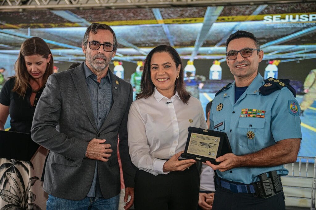 com-nova-central-logistica,-estande-de-tiro-mais-moderno-do-pais-e-frota-ampliada,-mailza-anuncia-r$-33,7-milhoes-em-investimentos-para-a-seguranca-publica 