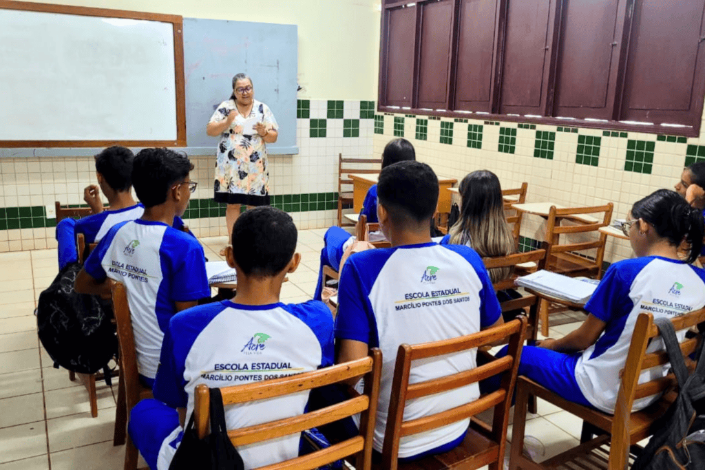 aprovados-de-rio-branco-em-processos-seletivos-do-ieptec-para-vagas-de-profissionais-bolsistas-docentes-e-nao-docentes-sao-convocados