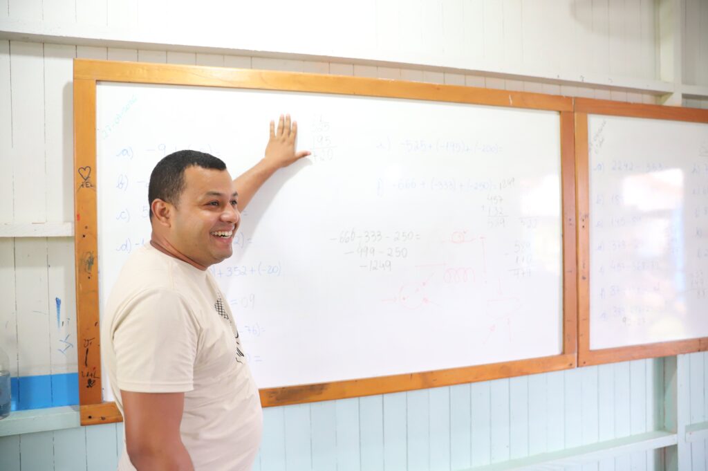 governo-convoca-professores-aprovados-em-processos-seletivos-da-educacao