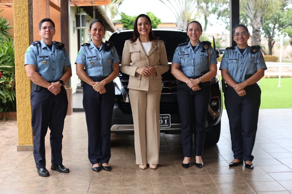 com-mailza-a-frente-do-governo,-protagonismo-feminino-militar-ganha-forca-e-espaco-de-prestigio-no-acre