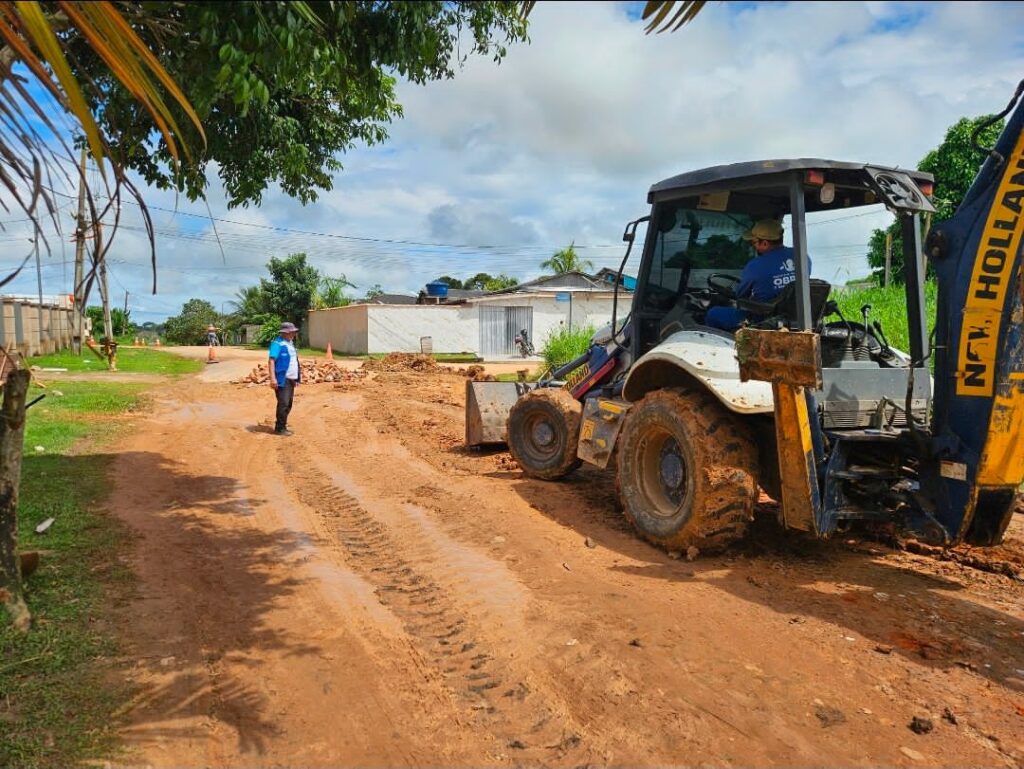 governo-e-prefeitura-de-manoel-urbano-recuperam-ruas-do-bairro-elshaday