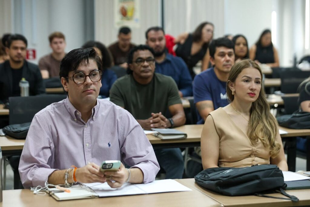 administracao-encerra-semana-com-agenda-de-cursos-voltada-a-qualificacao-de-servidores-estaduais