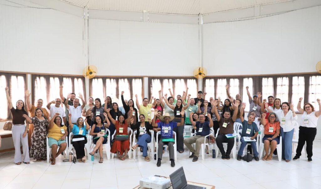 educacao-do-acre-realiza-formacao-para-servidores-nao-docentes-em-capixaba