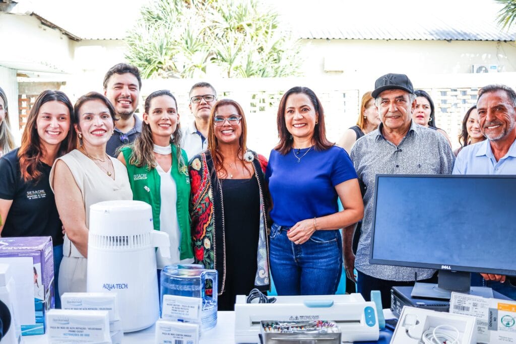 governadora-mailza-fortalece-rede-de-saude-no-jurua-com-entrega-de-equipamentos