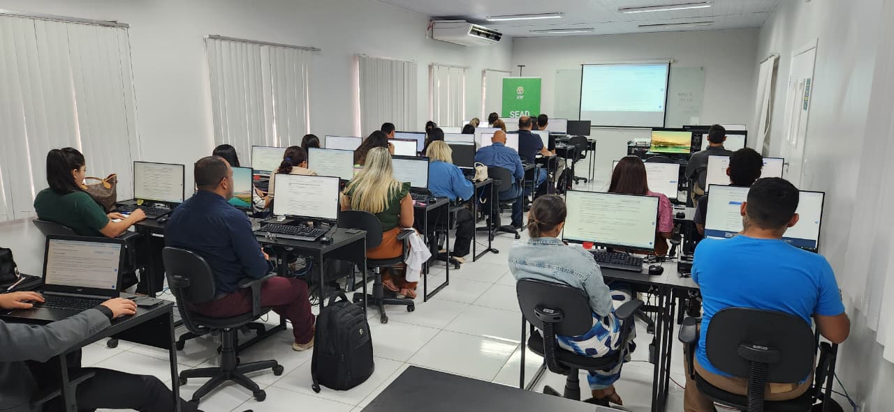 administracao-promove-diversas-capacitacoes-para-servidores-estaduais