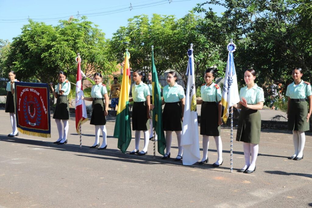 escola-civico-militar-wilson-barbosa-celebra-os-64-anos-do-acre-com-desfile-e-atividades-que-valorizam-a-historia-do-estado