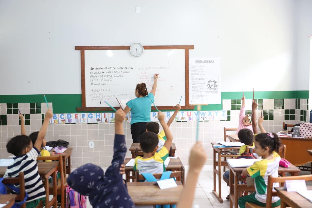 educacao-orienta-candidatos-sobre-inscricoes-para-a-prova-nacional-docente-2026
