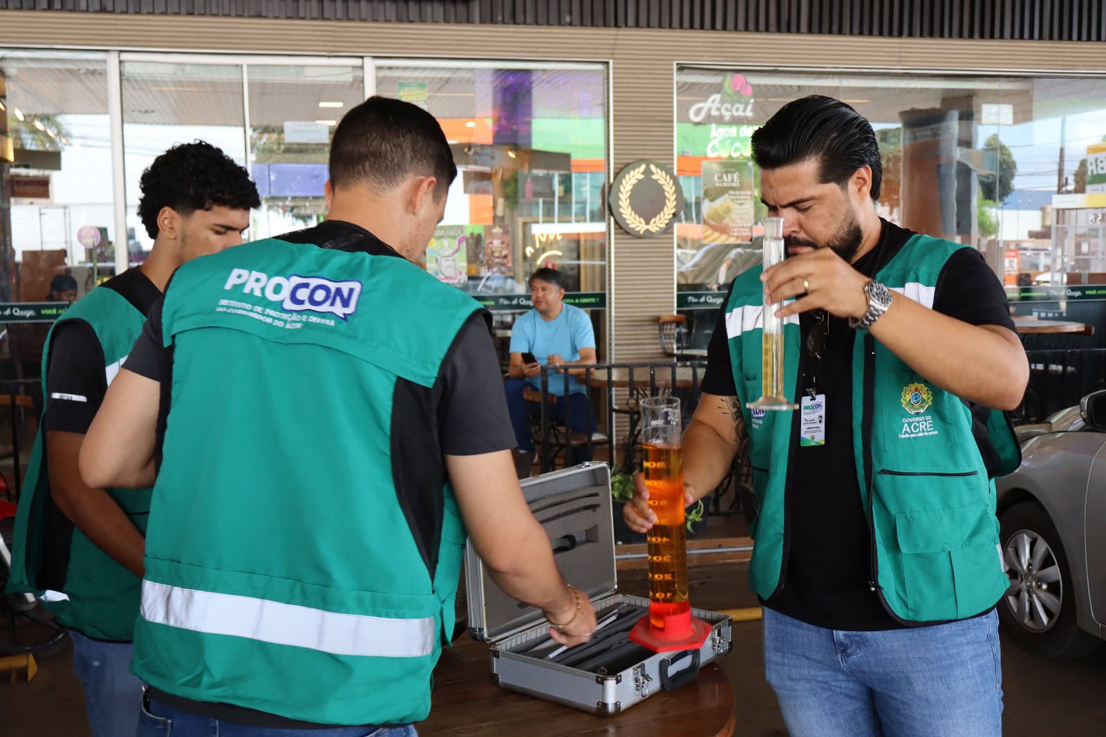 procon-e-anp-renovam-parceria-para-fortalecer-fiscalizacao-de-combustiveis-no-acre