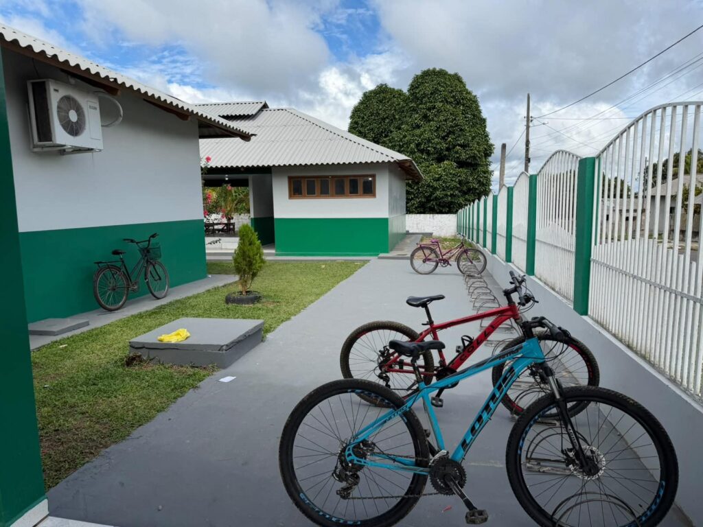 em-mancio-lima,-educacao-revitaliza-escola-1°-de-maio