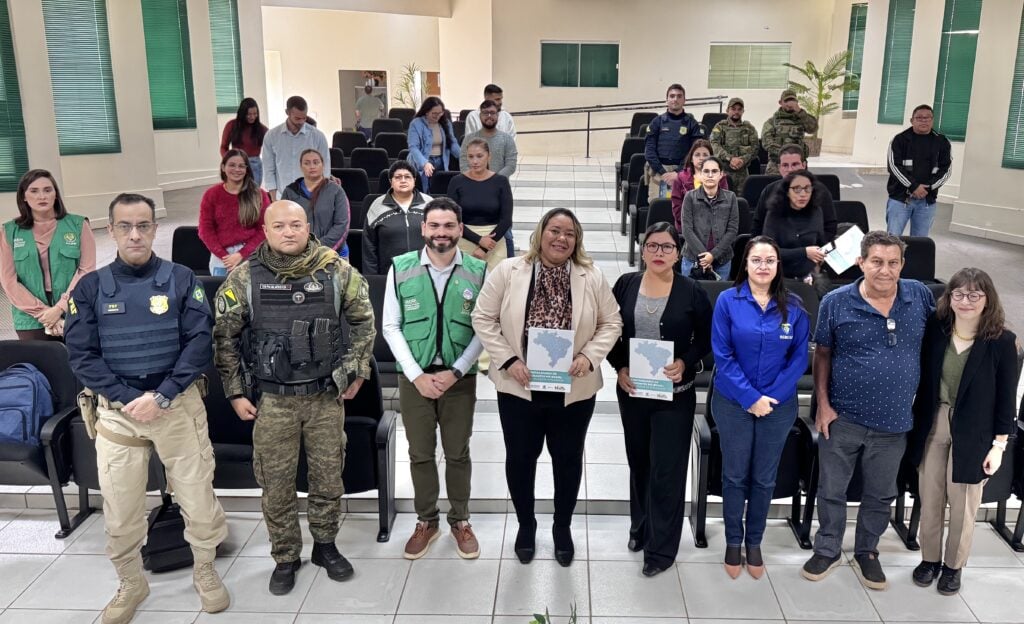 governos-do-acre-e-bolivia-debatem-politicas-de-migracao-e-protecao-a-refugiados-em-encontro-binacional-em-brasileia