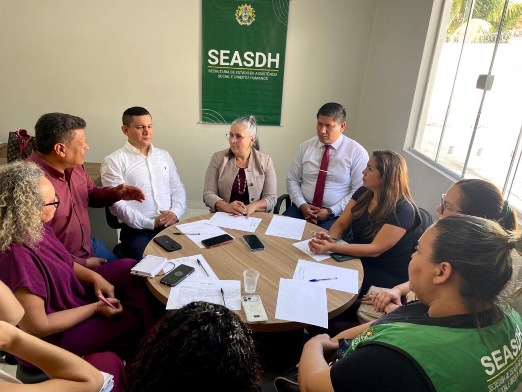 governo-do-acre-e-peru-iniciam-articulacao-para-fortalecer-atendimento-em-saude-na-regiao-de-fronteira