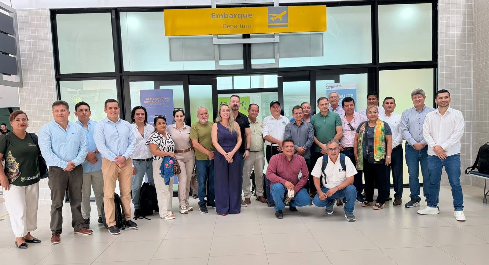 acre-recebe-governador-de-ucayali-para-fortalecer-integracao-com-o-peru-e-avancar-na-implantacao-de-voos-regionais