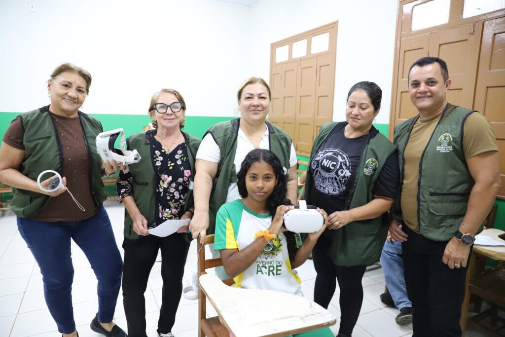 educacao-do-acre-leva-atividades-de-inovacao-e-robotica-a-escola-major-joao-cancio