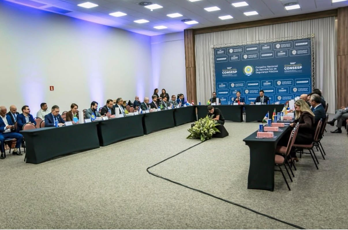 acre-destaca-integracao-e-fortalecimento-da-seguranca-publica-no-encerramento-da-100a-reuniao-do-consesp