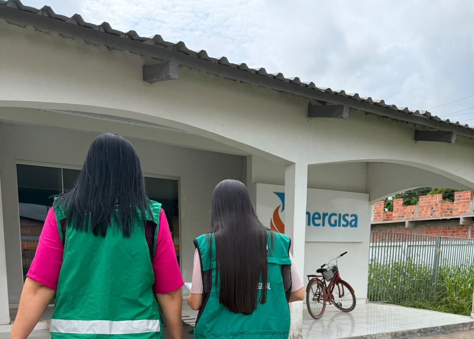 procon-cobra-esclarecimentos-sobre-continuidade-de-obras-de-eletrificacao-em-comunidades-rurais-de-feijo